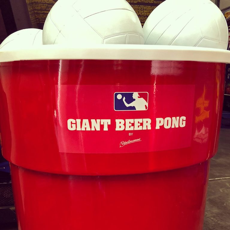Giant Beer Pong Detail
